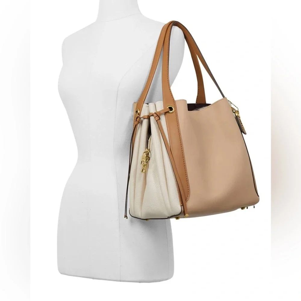 Coach Harmony Hobo In Colorblock Brass/Beechwood